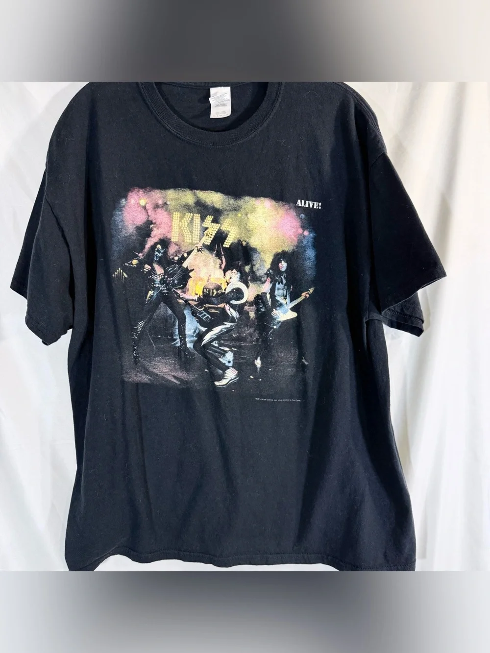 KISS 100% Cotton T-Shirt With KISS “Alive” Album Cover Graphic Size XL - Picture 2 of 6
